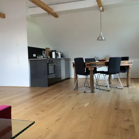 Apartman Ferienwohnung *